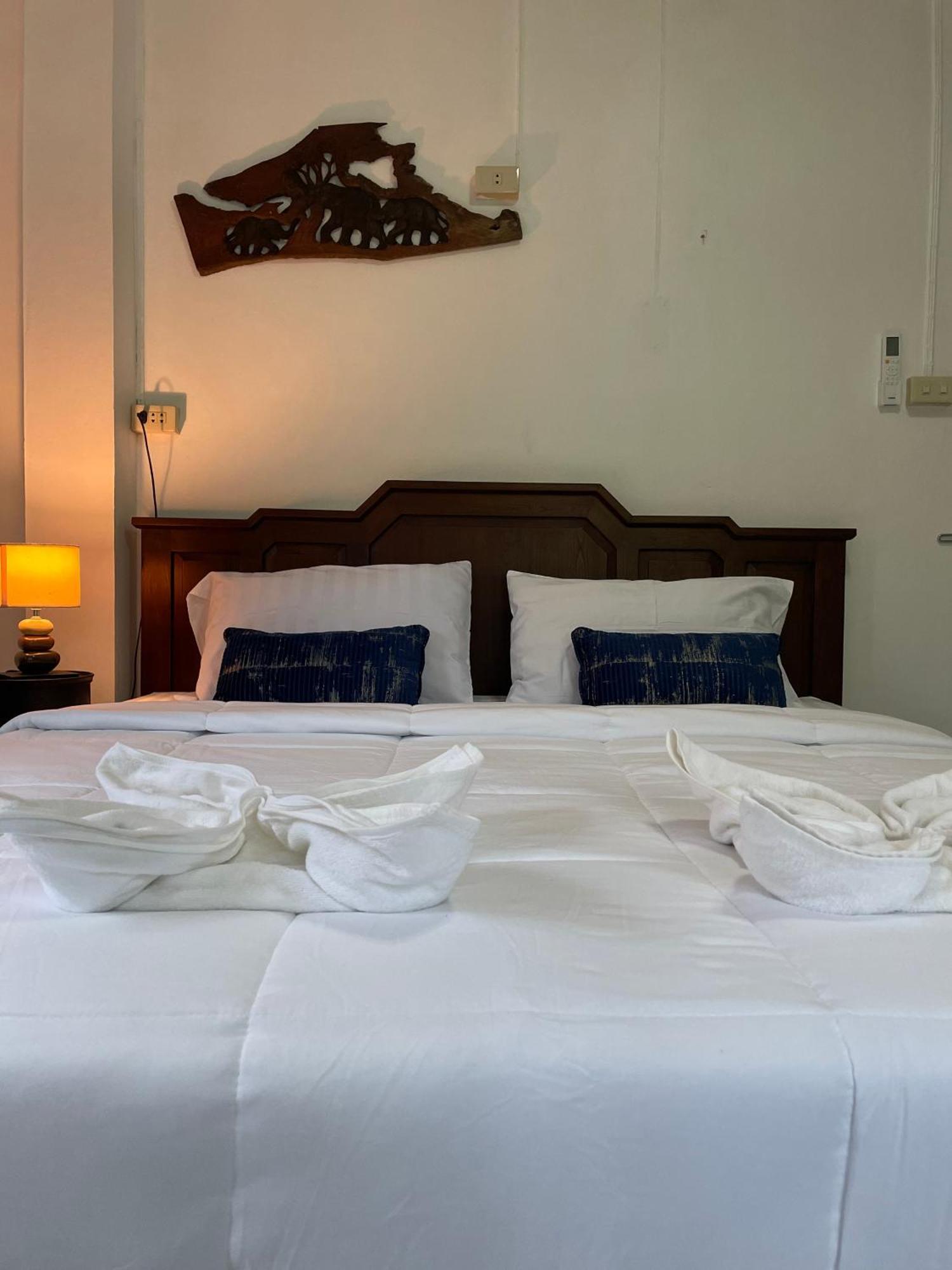 Sunrise Beach Villa Surat Thani Zimmer foto